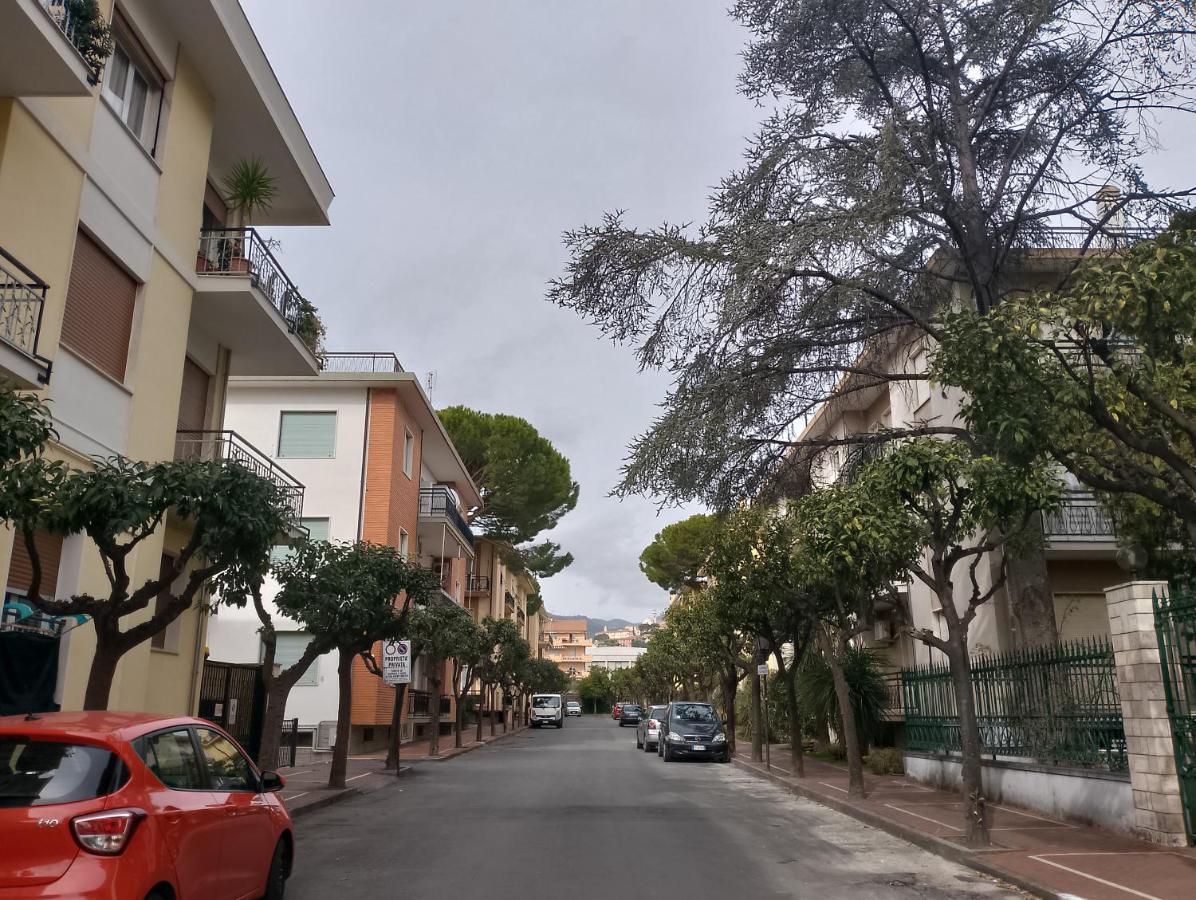 Appartamenti Bemar Diano Marina Exterior foto